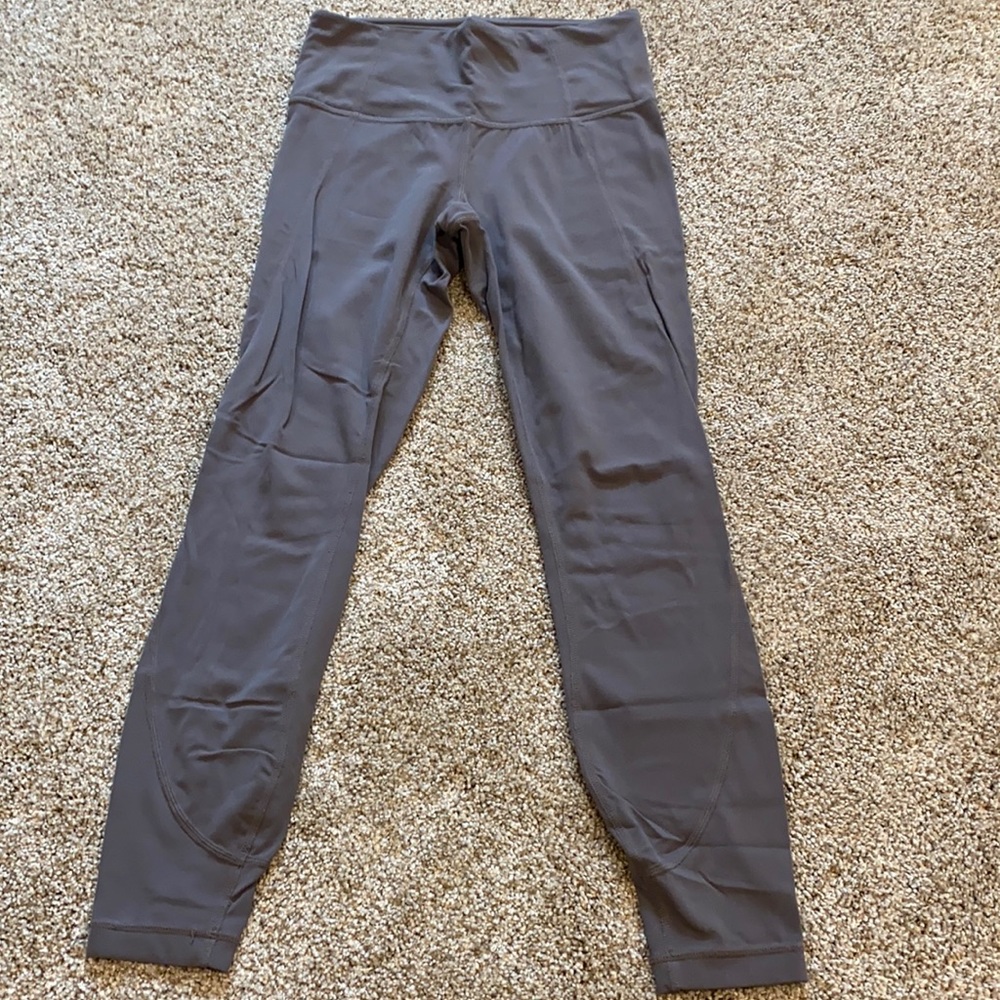 Athleta Salutation Leggings